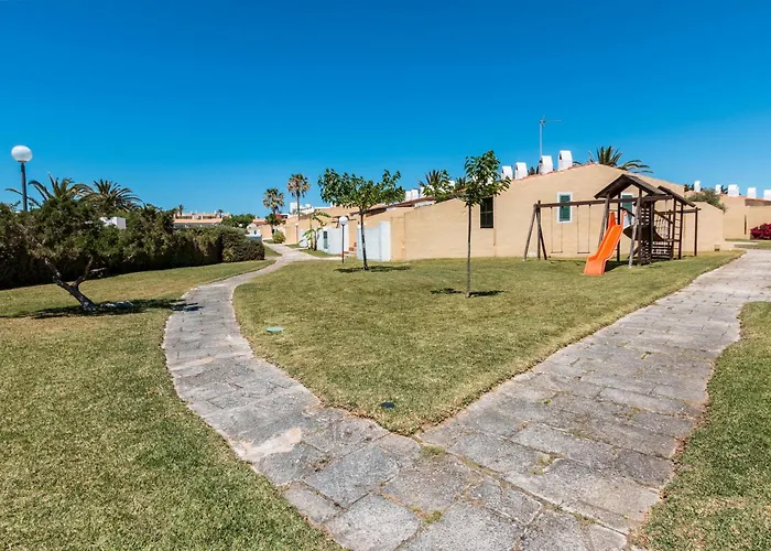 Siete Palmeras - Ciudadela מלון דירות